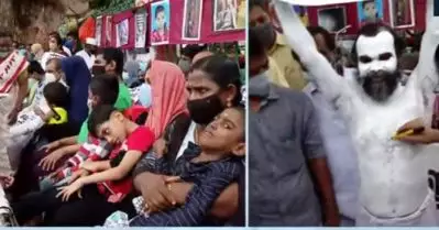 ദുരിതബാധിതരുടെ പ്രശ്‌നങ്ങള്‍ പരിഹരിക്കണം; സെക്രട്ടറിയറ്റിന് മുന്നില്‍ കുത്തിയിരിപ്പ് സമരം നടത്തി എന്‍ഡോസള്‍ഫാന്‍ ഇരകളും ഐക്യദാര്‍ഢ്യ സമിതിയും