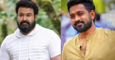 പല മീറ്റിങ്ങുകളിലും ഞാന്‍ ലാലേട്ടനെ കണ്ണെടുക്കാതെ നോക്കിയിരുന്നിട്ടുണ്ട്; മമ്മൂക്കയോടുള്ളത്ര പേടി ലാലേട്ടനോടില്ല: ആസിഫ്