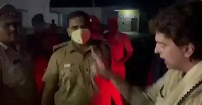 ലഖിംപൂര്‍ പ്രതിഷേധം; കര്‍ഷകരെ സന്ദര്‍ശിക്കാനെത്തിയ പ്രിയങ്ക ഗാന്ധി അറസ്റ്റില്‍, ചന്ദ്രശേഖര്‍ ആസാദും പൊലീസ് കസ്റ്റഡിയില്‍