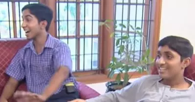 മീരാ ജാസ്മിന്‍ ഏട്ടത്തിയമ്മയായി വരുന്നതില്‍ പ്രശ്‌നമുണ്ടോയെന്ന് ഏട്ടന്‍ ചോദിച്ചിട്ടുണ്ട്; നവ്യയോടുള്ള എന്റെ ഇഷ്ടം ഇല്ലാതായത് ആ ചിത്രത്തോടെ; പൊട്ടിച്ചിരിപ്പിച്ച് പഴയ അഭിമുഖം