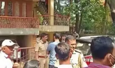 കൂട്ട മതംമാറ്റം നടക്കുന്നെന്ന് ആരോപിച്ച് കര്‍ണാടകയില്‍ 200 പേരെ തീവ്രഹിന്ദുത്വ പ്രവര്‍ത്തകര്‍ പൂട്ടിയിട്ടു