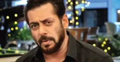 ‘മുസ്‌ലിങ്ങള്‍ കൂടുതലായുള്ള പ്രദേശങ്ങളില്‍ കൊവിഡ് വാക്‌സിനെടുക്കാന്‍ മടി’; സല്‍മാന്‍ ഖാന്റെ സഹായം തേടുമെന്ന് മഹാരാഷ്ട്രാമന്ത്രി