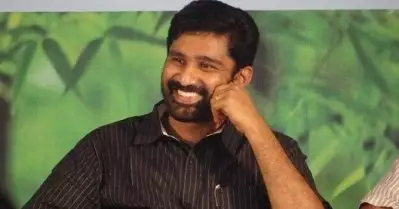കേരളത്തിലെ കാര്യം പറയുമ്പോള്‍ രാജസ്ഥാനിലേക്ക് പോവാന്‍ പറയരുത്; രാജസ്ഥാനില്‍ സി.പി.ഐ.എം ഉണ്ടെങ്കില്‍ അവര്‍ക്ക് ഇതിനെതിരെ സമരം നടത്താം: വി.ടി ബല്‍റാം