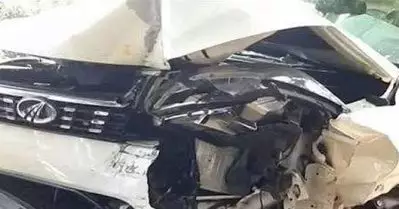 വര്‍ക്കല എസ്.എന്‍ കോളേജില്‍ ക്രിസ്മസ് ആഘോഷത്തിനിടെ വാഹനാപകടം; വിദ്യാര്‍ത്ഥിനിയ്ക്ക് പരിക്ക്