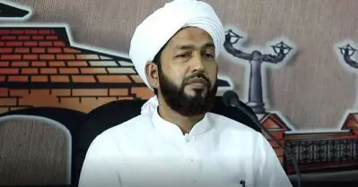 കോഴിക്കോട് നഗരത്തില്‍ 11 പള്ളികള്‍ സലഫികള്‍ കയ്യേറിയിട്ടുണ്ട്, അത് തിരിച്ചുപിടിക്കണം: എസ്.വൈ.എസ് സംസ്ഥാന പ്രസിഡന്റ് അബ്ദുല്‍ ഹകീം അസ്ഹരി