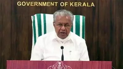 നാല് ജില്ലകളില്‍ കൂടി കടുത്ത നിയന്ത്രണം, തിയേറ്ററുകളും ജിമ്മും അടക്കും; പൊതുപരിപാടികള്‍ അനുവദിക്കില്ല