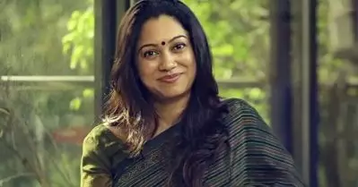 ഒരു സമൂഹമെന്ന നിലയ്ക്ക് അതിജീവിതക്ക് കൊടുക്കേണ്ട ബഹുമാനം കൊടുക്കുക: അഞ്ജലി മേനോന്‍