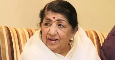 ലത മങ്കേഷ്‌കര്‍ അന്തരിച്ചു