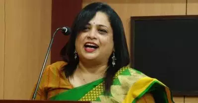 സൈന്യം മകളെ അറസ്റ്റ് ചെയ്യുമെന്ന് പറഞ്ഞ് ക്യാന്‍സര്‍ രോഗിയായ അമ്മയെ പോലും ഭയപ്പെടുത്തി; സംഘപരിവാര്‍ ദേശദ്രോഹ ചാപ്പ കുത്തി നടത്തിയ അബ്യൂസിനെക്കുറിച്ച് രശ്മിത രാമചന്ദ്രന്‍