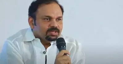 തെരുവുഗുണ്ടയോട് പെരുമാറുന്ന പോലെയാണ് ഒരു വിദേശിയോട് പെരുമാറുന്നതെങ്കില്‍ 100 കോടി ടൂറിസം പ്രമോഷന് ചെലവഴിച്ചിട്ടെന്ത് കാര്യം: സന്തോഷ് ജോര്‍ജ് കുളങ്ങര