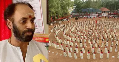 വരികളിലുള്ളത് പിണറായി സ്തുതിയല്ല, മുഖ്യമന്ത്രി ചെയ്ത കാര്യങ്ങളാണ്; മെഗാ തിരുവാതിരയുടെ ഗാനരചയിതാവ് പൂവരണി കെ.വി.പി. നമ്പൂതിരി