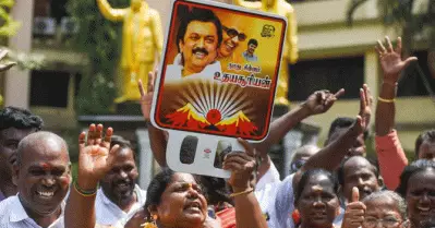 ഭരണവിരുദ്ധ വികാരമില്ലാതെ തമിഴ്‌നാട്; ഡി.എം.കെ ലാന്‍ഡ്‌സ്ലൈഡ് ജയത്തിലേക്കെന്ന് സൂചന