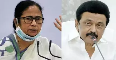 ബി.ജെ.പി ഇതര മുഖ്യമന്ത്രിമാരുടെ സമ്മേളനം നടത്താന്‍ സ്റ്റാലിന് ഫോണ്‍ വിളിച്ച് മമത