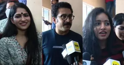 കോരിത്തരിപ്പ് മാറിയിട്ടില്ല, ആക്ഷന്‍ കോമഡി ഡ്രാമ സിനിമയാണ് ‘ആറാട്ട്’; സന്തോഷം പങ്കുവെച്ച് താരങ്ങള്‍