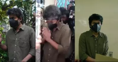 വോട്ട് ചെയ്യാനെത്തിയ വിജയ്‌യെ വളഞ്ഞ് ജനക്കൂട്ടം, ക്ഷമാപണം നടത്തി താരം; വീഡിയോ വൈറല്‍