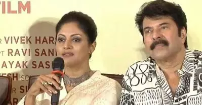 പെണ്ണുങ്ങള്‍ എത്ര നന്നായി സൗന്ദര്യം നിലനിര്‍ത്തിയാലും മമ്മൂട്ടിക്കൊക്കെ ലഭിക്കുന്ന റോളുകള്‍ കിട്ടില്ല; മമ്മൂട്ടിയെ മുന്നിലിരുത്തി നദിയയുടെ പ്രതികരണം