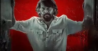 മുന്നറിയിപ്പില്ലാതെ അര്‍ധരാത്രിക്ക് ട്രെയ്‌ലര്‍; നേരം വെളുത്തപ്പോള്‍ ട്രെന്‍ഡിംഗ് നമ്പര്‍ വണ്‍