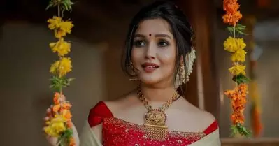 വിചാരിച്ചത് പോലൊരാളെ കിട്ടുകയാണെങ്കില്‍ വിവാഹത്തിന് എതിരുനില്‍ക്കില്ല; എന്തായാലും അറേഞ്ച്ഡ് മ്യാരേജ് പറ്റില്ല: അനിഘ