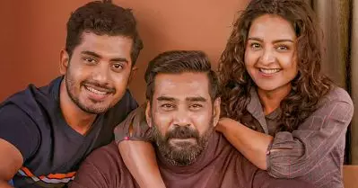 എടാ ഇതിനകത്ത് നിനക്ക് പറ്റിയ പരിപാടികളില്ല എന്ന് കേട്ടപ്പോള്‍ വിഷമത്തോടെ ഫോണ്‍ വെച്ചു; അപ്പൊ തന്നെ ക്ലീന്‍ ഷേവ് ചെയ്ത ഫോട്ടോസ് വാട്‌സ്ആപ്പില്‍ അയച്ചിട്ടു: അനു മോഹന്‍
