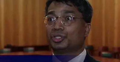 ഇന്ത്യയില്‍ ഒരു മുസ്‌ലിമിന്റെ ജീവനെക്കാള്‍ പ്രധാനമാണ് പശുവിന്റെ ജീവന്‍!; യു.പിയിലെ സംഭവത്തില്‍ വിമര്‍ശനവുമായി അശോക് സ്വയ്ന്‍