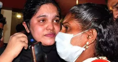 നായ്ക്കളോടെന്ന പോലെയാണ് ഉക്രൈന്‍ സൈന്യം പെരുമാറിയത്, എ.കെ 47 തോക്കുകൊണ്ട് ഞങ്ങളെ അടിച്ചു; മലയാളി വിദ്യാര്‍ത്ഥിനി പറയുന്നു