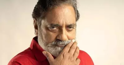 പട്ടിയുടെ കഴുത്തിലെ ബെല്‍റ്റ് പോലെ ‘ഡോ’കള്‍(ഡോക്ടര്‍) തൂക്കിയിടുന്നവരെ ‘പോടോ’ എന്ന് വിളിക്കാന്‍ കെല്‍പുള്ള കുട്ടികള്‍ കേരളത്തിലില്ലേ? ജോയ് മാത്യു