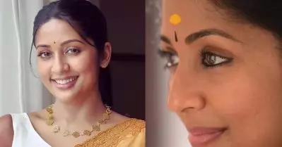 ‘നവ്യയുടെ പ്രമോഷന്‍ സഹിക്ക വയ്യാതെ ഒരുത്തീ കണ്ടു’; പ്രേക്ഷകന്റെ കമന്റ് പങ്കുവെച്ച് താരം
