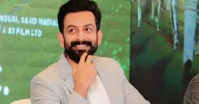 എമ്പുരാന്‍ ഒരു സാധാരണ സിനിമ; രാജുവേട്ടന്‍ സാധാരണയെന്ന് പറഞ്ഞ് പടം വരുമ്പോള്‍ ഒന്നൊന്നര ഐറ്റമായിരിക്കുമെന്ന് ആരാധകന്‍