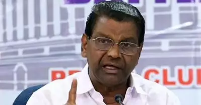 ഒരു മന്ത്രി തന്റെ പ്രദേശത്ത് കൂടി പോകുന്ന കെ റെയില്‍ അലൈന്‍മെന്റില്‍ മാറ്റം വരുത്തി: തിരുവഞ്ചൂര്‍ രാധാകൃഷ്ണന്‍