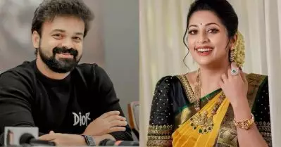 ‘ഇപ്പോള്‍ എല്ലാം കിസ്സിങ്ങാ മോനേ’; കുഞ്ചാക്കോ ബോബന് അയച്ച മെസേജിനെ പറ്റി നവ്യ നായര്‍