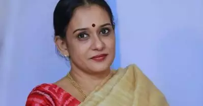 ഇതാണ് ആ ഫോട്ടോ; ഭീഷ്മ പര്‍വ്വത്തിലെ കോളേജ് കുമാരിയായ ചിത്രം പങ്കുവെച്ച് മാലാ പാര്‍വതി