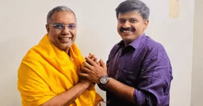 ഉംറ കര്‍മ്മത്തിന് പോയതിന് സി.പി.ഐ.എം പുറത്താക്കിയ അബ്ദുള്ളക്കുട്ടി ഹജ്ജ് കമ്മിറ്റി ചെയര്‍മാനായത് കാലം കരുതിവെച്ച കാവ്യനീതി:സന്ദീപ് വാര്യര്‍