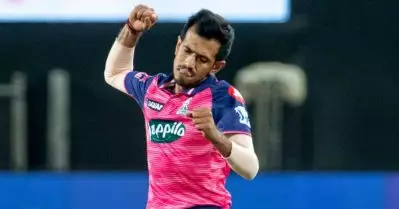മദ്യപിച്ചെത്തിയ ആ മുംബൈ താരം എന്നെ പതിനഞ്ചാം നിലയില്‍ നിന്നും താഴേക്ക് തൂക്കിയിട്ടു; ഞെട്ടിക്കുന്ന വെളിപ്പെടുത്തലുമായി ചഹല്‍