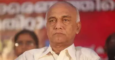 സമരം ചെയ്യുന്നത് ഈർക്കിലി സംഘടന: ആശാ വർക്കർമാരുടെ സമരത്തെ വീണ്ടും വിമർശിച്ച് എളമരം കരീം