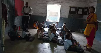 വന്ന് ദല്‍ഹിയിലെ സ്‌കൂളുകള്‍ കാണൂ; ‘ഗുജറാത്ത് സ്‌കൂള്‍ ദേക്കോ’ട്രെന്റിംഗിലായതിന് പിന്നാലെ ഗുജറാത്ത് മുഖ്യമന്ത്രിയെ ക്ഷണിച്ച് സിസോദിയ