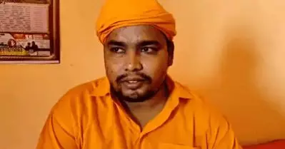 മുസ്‌ലിം സ്ത്രീകളെ പീഡിപ്പിക്കുമെന്ന് ഭീഷണിമുഴക്കിയ ഹിന്ദുത്വ പുരോഹിതനെതിരെ ട്വറ്ററില്‍ വ്യാപക പ്രതിഷേധം; #ArrestBajrangMuni ഹാഷ് ടാഗ് ട്രന്റിംഗില്‍