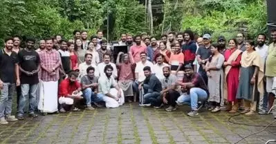 കൂട്ടത്തില്‍ ഏറ്റവും വ്യത്യസ്തമായ ചാമ്പല്‍; ഇന്ദ്രന്‍സിന്റെ മൈക്കിളപ്പനെ ഏറ്റെടുത്ത് സോഷ്യല്‍ മീഡിയ