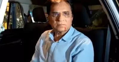 ‘മാഫിയ സേനയുടെ ലക്ഷ്യം എന്നെ കൊല്ലുകയാണ്, പൊലീസ് കമ്മീഷണര്‍ അവിടെ എന്തെടുക്കുയാണ്’; കിരിത് സോമയ്യക്ക് നേരെ ശിവസേന ആക്രമണം