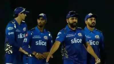 അടുത്ത സീസണിലേക്കുള്ള എട്ടിന്റെ പണി ഇപ്പോഴേ കൈപ്പറ്റി മുംബൈ ഇന്ത്യന്‍സ്