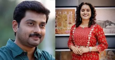 പ്രണയം തോന്നിയിട്ടുള്ള സെലിബ്രിറ്റി ഇദ്ദേഹമാണ്; ബൈ ദ പീപ്പിള്‍ റിലീസ് ചെയ്ത സമയത്ത് ഒരു ഡയറി മുഴുവന്‍ ഐ ലവ് യൂ എന്ന് എഴുതിവെച്ചിട്ടുണ്ട്: സുരഭി ലക്ഷ്മി