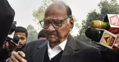 രാജ് താക്കറെ മൂന്നോ നാലോ മാസത്തോളം മണ്ണിനടിയില്‍ കഴിഞ്ഞ ശേഷം പെട്ടെന്ന് പ്രത്യക്ഷപ്പെട്ട് ഒരു പ്രഭാഷണം നടത്തും: ശരദ് പവാര്‍