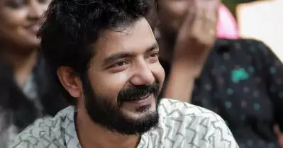 മാപ്പ് അംഗീകരിക്കുന്നു, നടന്റെ കരിയര്‍ നശിപ്പിക്കാന്‍ താല്‍പര്യമില്ല: പരാതി പിന്‍വലിക്കാന്‍ അവതാരക
