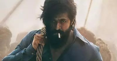 റോക്കിയുടെ രണ്ടാം വരവ് തകര്‍ത്തോ? കെ.ജി.എഫ് പ്രേക്ഷക പ്രതികരണം