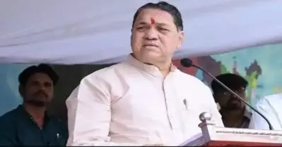 “മികച്ച ദാമ്പത്യ ജീവിതത്തിന് സ്ത്രീകൾ വീട്ടുജോലി ചെയ്യട്ടെ, ഭർത്താക്കന്മാർ പുറത്തുപോകട്ടെ”: വിവാദ പരാമർശവുമായി എൻ.സി.പി നേതാവ്