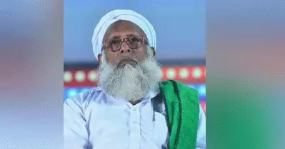 പൊതുവേദിയില്‍ വിദ്യാര്‍ത്ഥിനിയെ സമസ്ത നേതാവ് അപമാനിച്ച സംഭവം: ബാലാവകാശ കമ്മീഷന്‍ കേസെടുത്തു