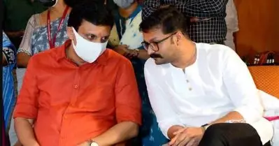 ‘എന്റെ റിയാസ് ഭായ് എന്താണിത്, റോഡൊക്കെ ഭയങ്കര പ്രശ്‌നം ആണല്ലോ’; ജയാ ഒരു മിനുട്ട്; മന്ത്രി മുഹമ്മദ് റിയാസിനെ വിളിച്ച അനുഭവം പങ്കുവെച്ച് ജയസൂര്യ