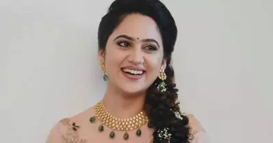 തിരിച്ചുവരാന്‍ ഞാന്‍ എവിടെപ്പോയി; കഥ പറയാന്‍ വിളിക്കുന്നവര്‍ ആദ്യം ഒരു ആമുഖമൊക്കെ ഇട്ടാണ് ഇപ്പോള്‍ സംസാരിക്കുന്നത്; സിനിമാ വിശേഷങ്ങള്‍ പറഞ്ഞ് മിയ