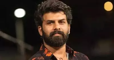 കമ്മട്ടിപ്പാടം കാസ്റ്റിംങ് നടക്കുമ്പോള്‍ ദുല്‍ഖറിന്റെയും, വിനായകന്റെയും കൂടെ എന്റെ ഫോട്ടോയും വെക്കാന്‍ നോക്കിയിട്ടുണ്ട്; രസകരമായ ഓര്‍മ്മകള്‍ പങ്കുവച്ച് സണ്ണിവെയ്ന്‍