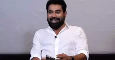 വിക്രത്തിനൊപ്പമുള്ള സിനിമ; അന്ന് അദ്ദേഹം പറഞ്ഞ ഒരു കാര്യവും മനസിലായില്ല: സുരാജ് വെഞ്ഞാറമൂട്