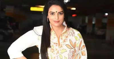 അമ്മ ഐ.സി.സി അധ്യക്ഷ സ്ഥാനം രാജിവെച്ച് ശ്വേത മേനോന്‍